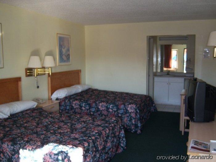 Clearwater Inn Safety Harbor Εξωτερικό φωτογραφία