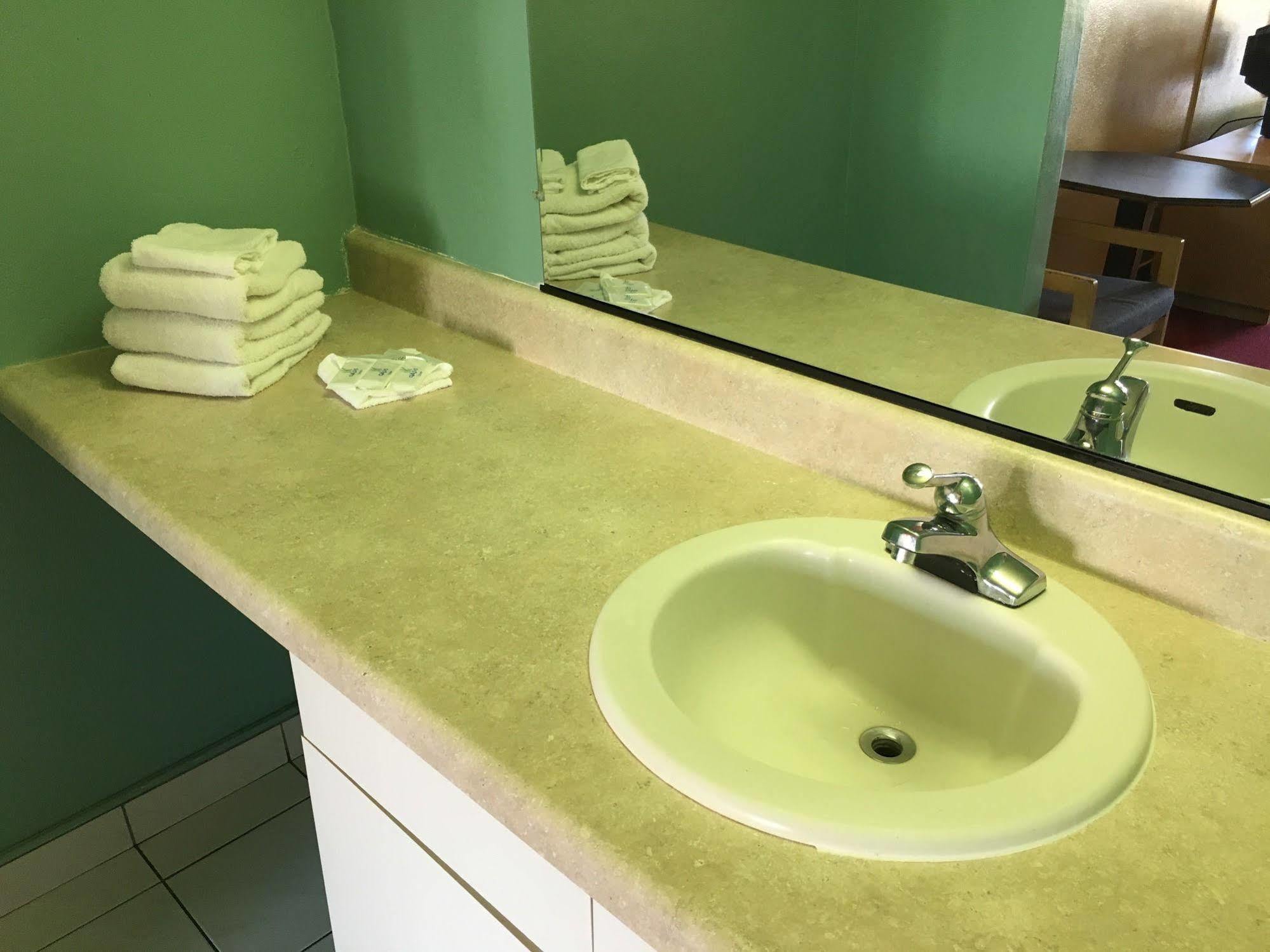 Clearwater Inn Safety Harbor Εξωτερικό φωτογραφία